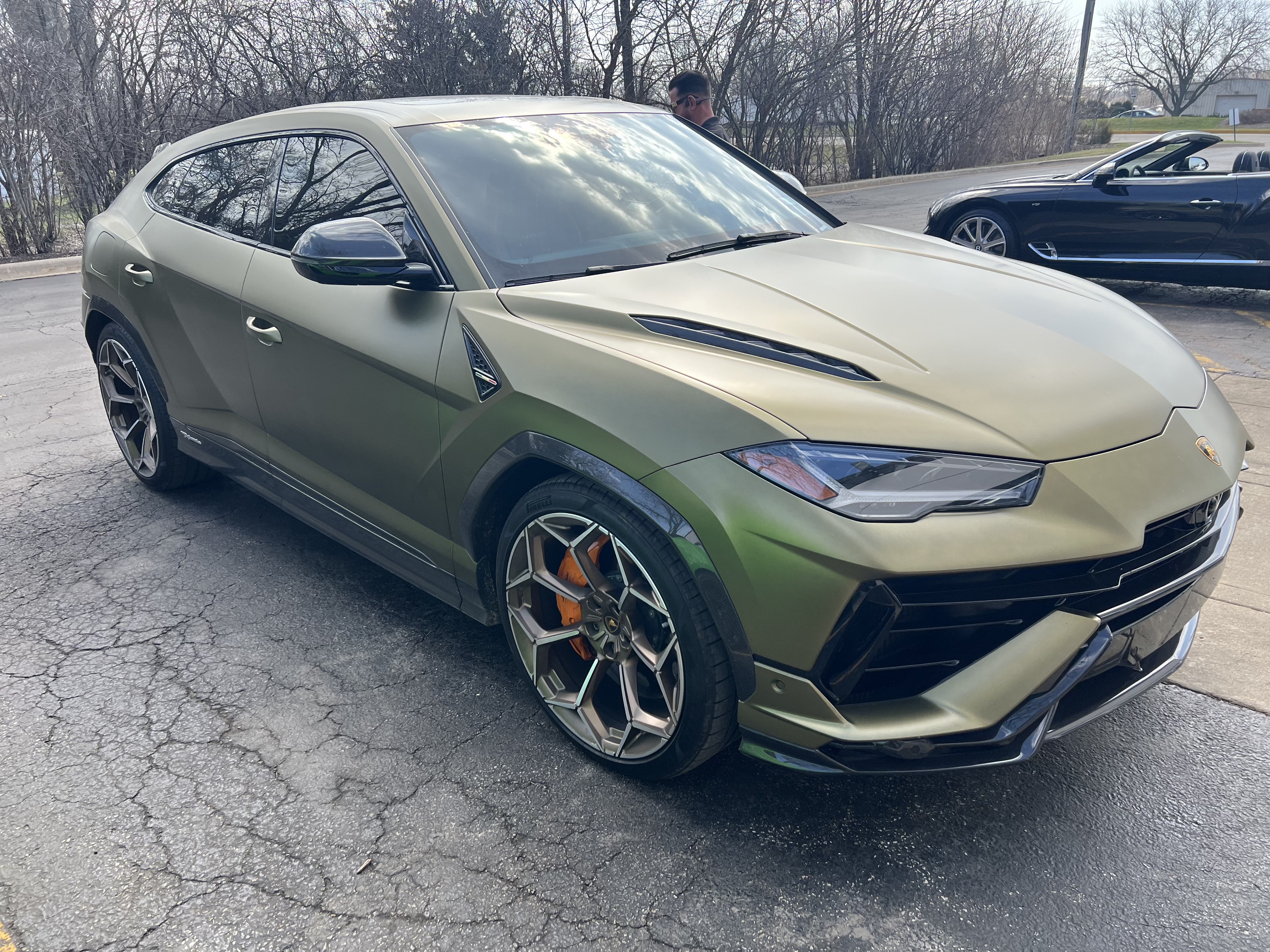 Lamborghini Urus Performante thumbnail 5